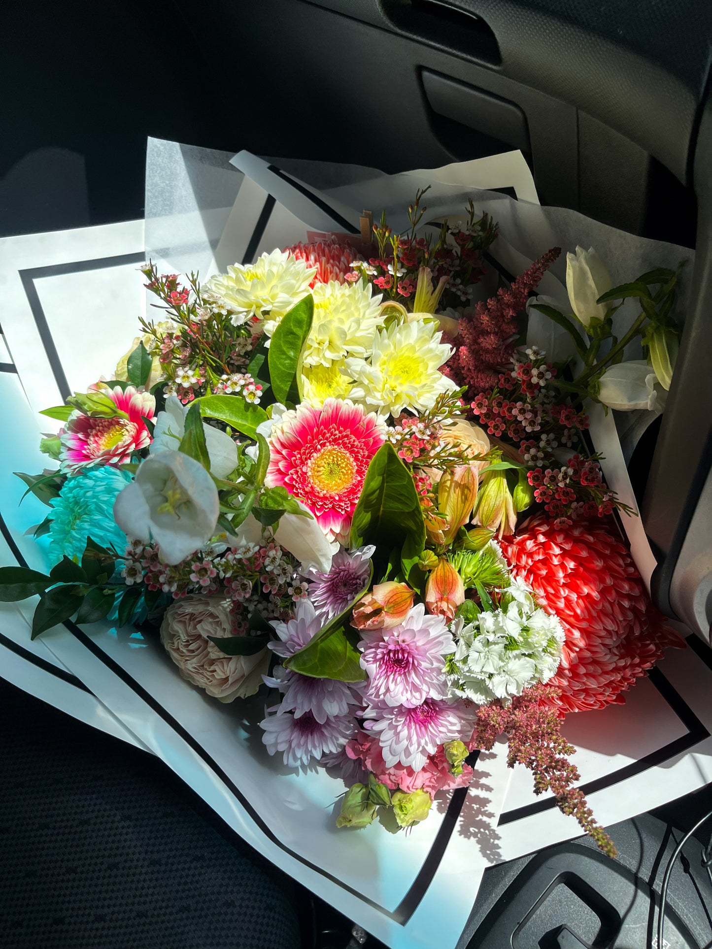 Bright and bubbly bouquet , Brisbane delivery