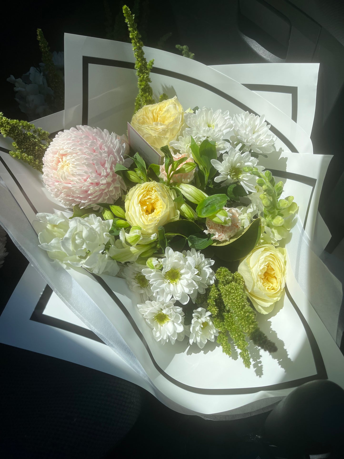 Soft & Neutral Bouquet