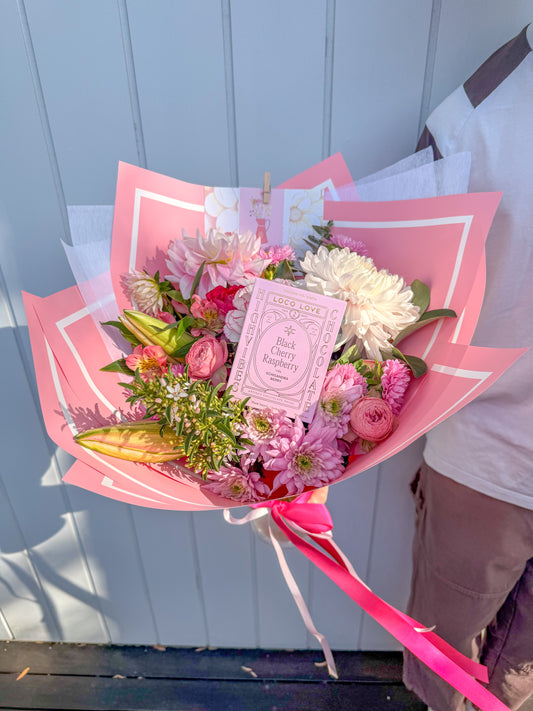 Pretty in pink bouquet paired with Loco Loves Black Cherry Raspberry 